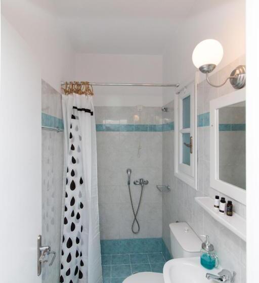 Quarto Deluxe, Ktima Bianco