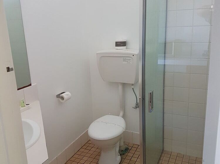 سوییت, Motel Traralgon