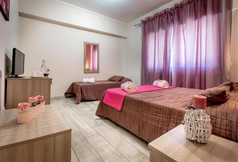 Comfort Kolmen Hengen Huone, Orchidea House Fiumicino One