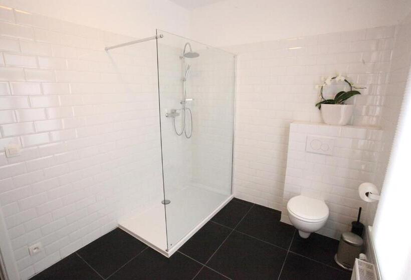 غرفة ديلوكس سرير كينج, B&b Sablon Antwerp