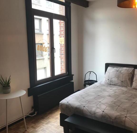 غرفة ديلوكس عائلية, B&b Sablon Antwerp