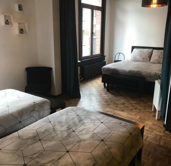 غرفة ديلوكس عائلية, B&b Sablon Antwerp
