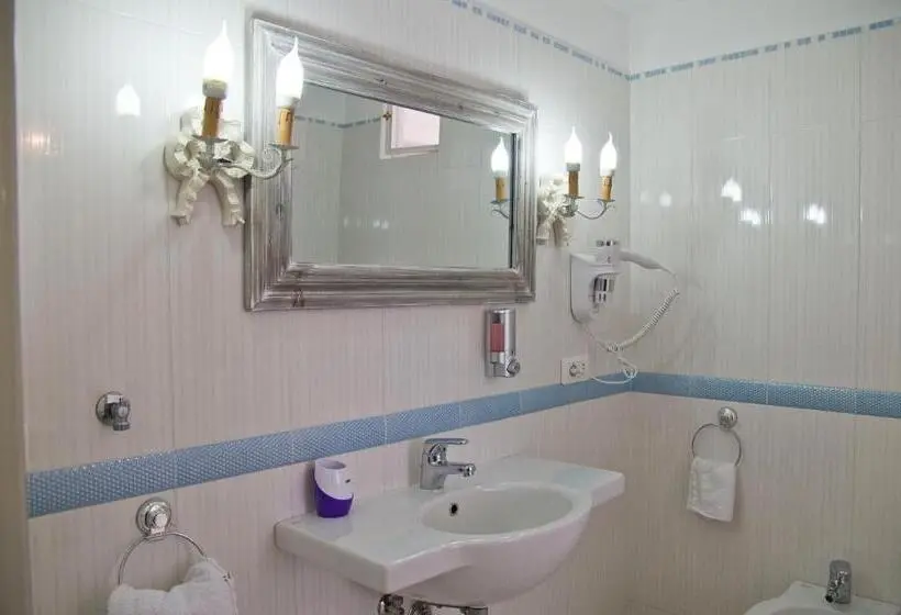 Standard Neljän Hengen Huone, Fortino B&b Capri
