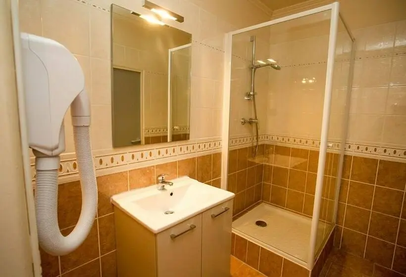 اتاق استاندارد, Grand Hotel De France