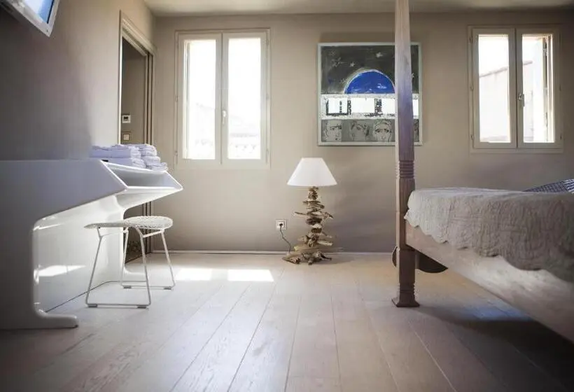 スタンダードルーム, La Loge De Mer Lodge Urbain