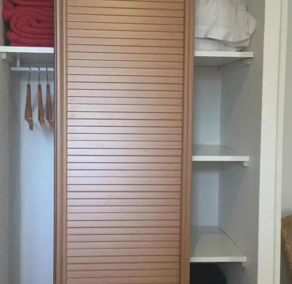 スタンダードトリプルルーム, Nouvel Hôtel Du Commerce