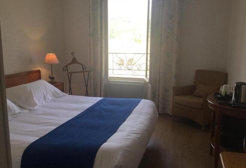 חדר סטנדרט, Nouvel Hôtel Du Commerce