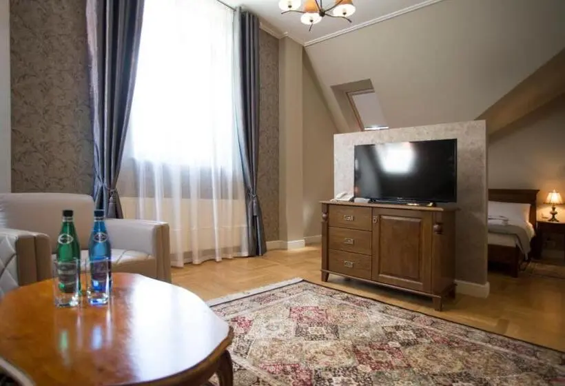 Deluxe-huone, Polanka Conference Center