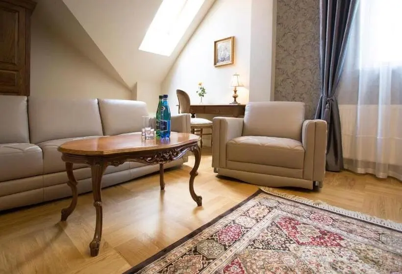 Deluxe-huone, Polanka Conference Center