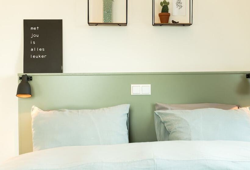 デラックスルーム, De Bankier