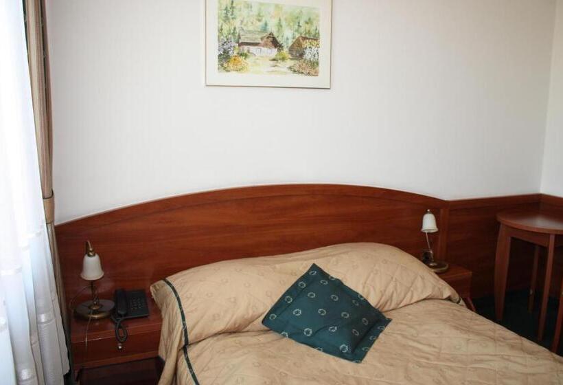 اتاق استاندارد یک نفره, Saol