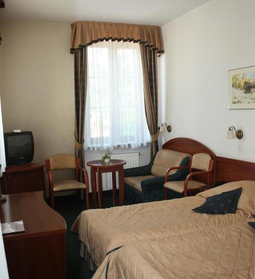 اتاق استاندارد, Saol