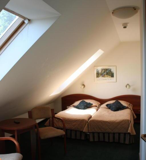 آپارتمان دوبلکس 1 خوابه, Saol