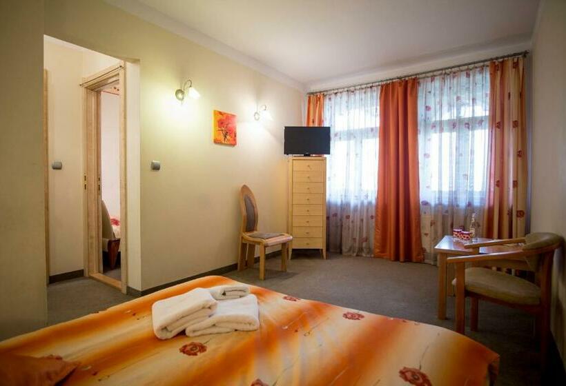 Номер Стандарт Трехместный, Willa Bór