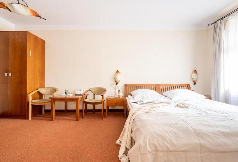 Четырехместный Номер Стандарт, Willa Bór