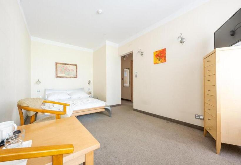 Номер Стандарт Трехместный, Willa Bór