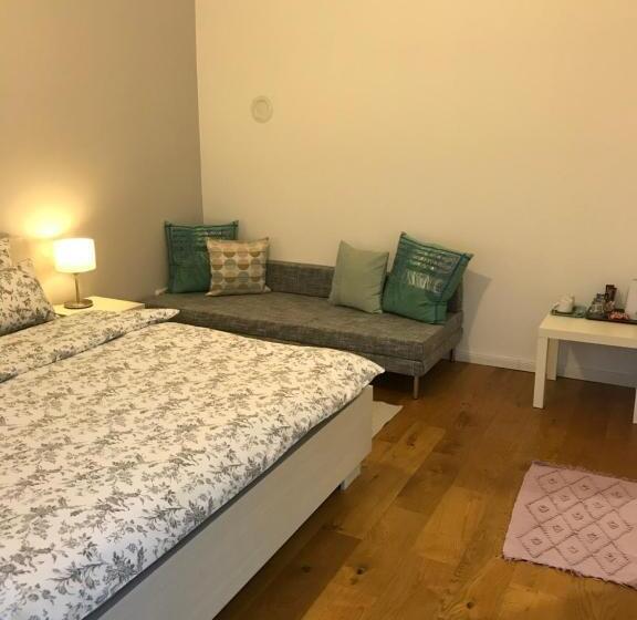 اتاق استاندارد, Aurelia Rooms