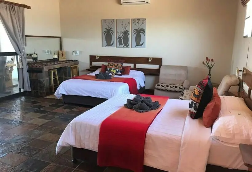 بانگلوی لوکس, Aloegrove Safari Lodge