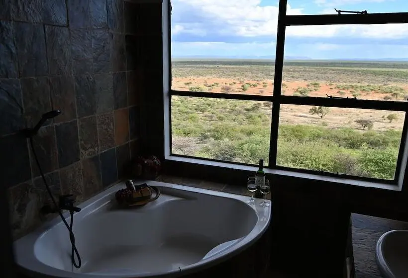بانگلوی لوکس, Aloegrove Safari Lodge