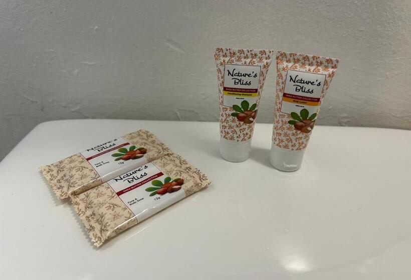 غرفة قياسية سرير كينج, Budget Inn Hollywood