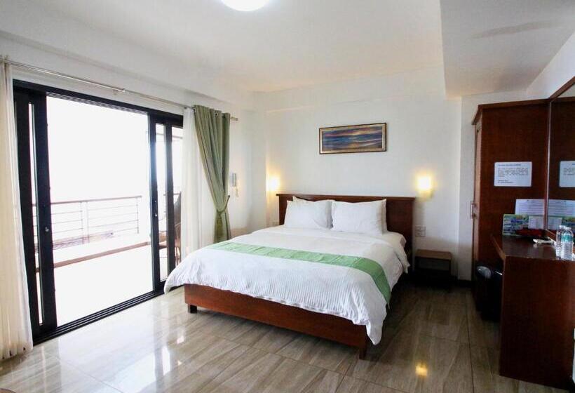 اتاق لوکس با چشم‌انداز دریا, Manarra Sea View Resort