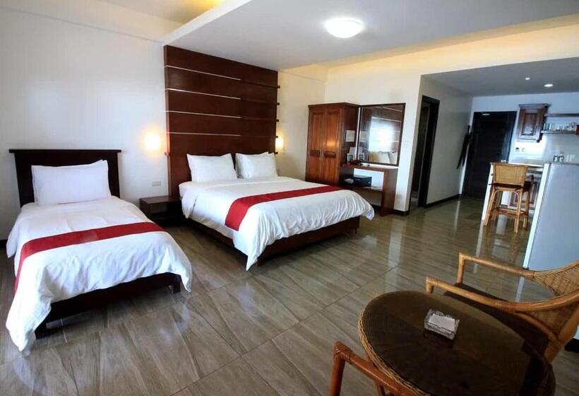 سوئیت اجرایی با چشم‌انداز دریا, Manarra Sea View Resort