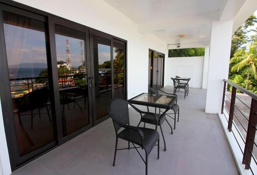 , Manarra Sea View Resort