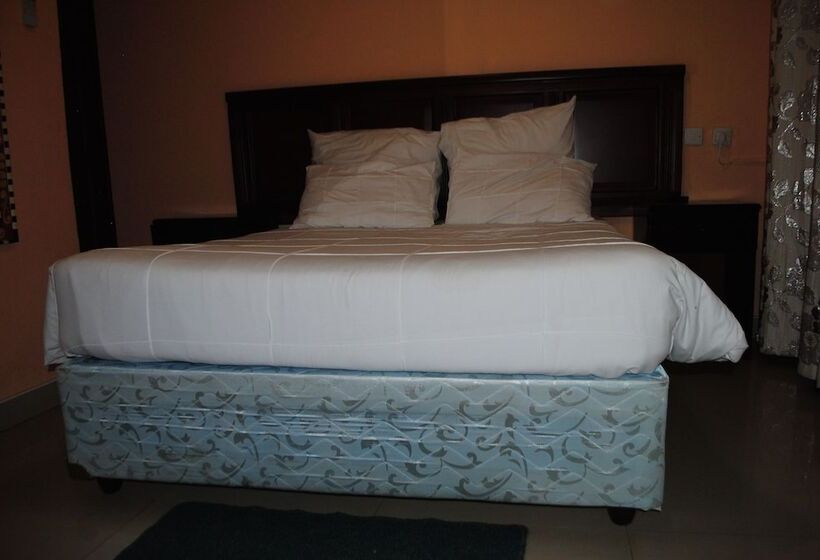 اتاق استاندارد, Sunset Junction Lodges & Tours