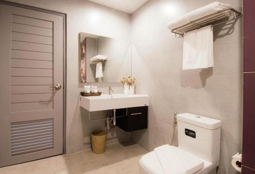 غرفة قياسية, The Pat