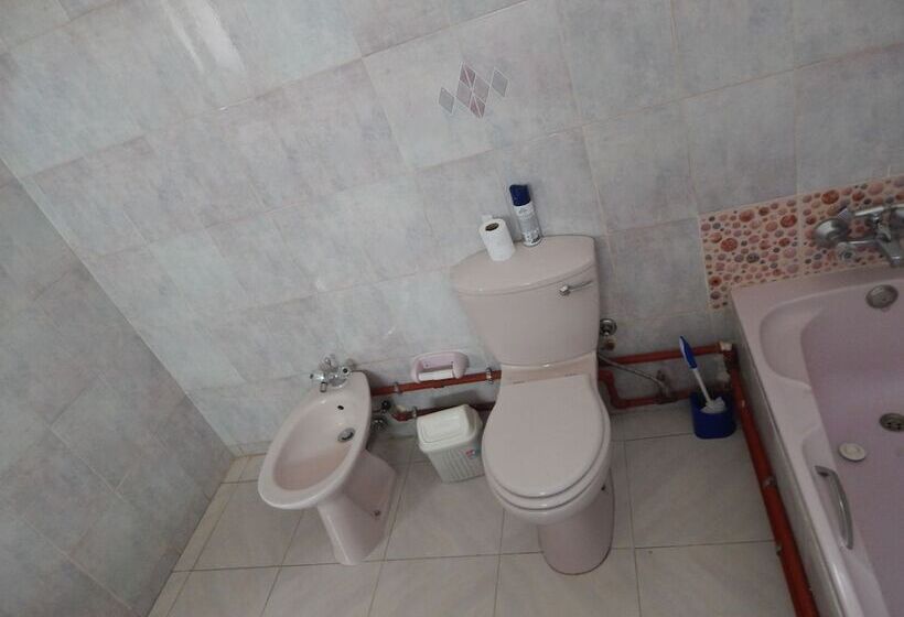 חדר משפחתי, Marumadi   Planeta Mocambique