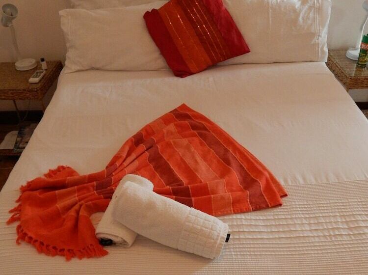 חדר משפחתי, Marumadi   Planeta Mocambique