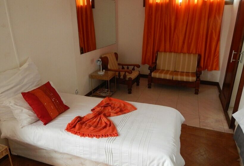 חדר משפחתי, Marumadi   Planeta Mocambique