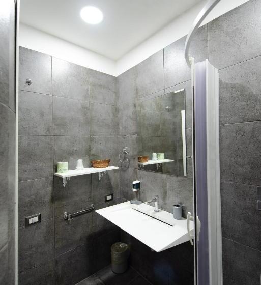 اتاق خانوادگی, Chiaia Relax