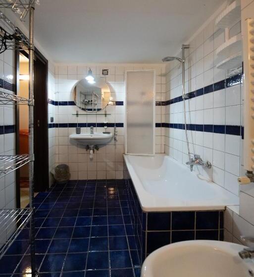 آپارتمان 1 خوابه با بالکن, Chiaia Relax