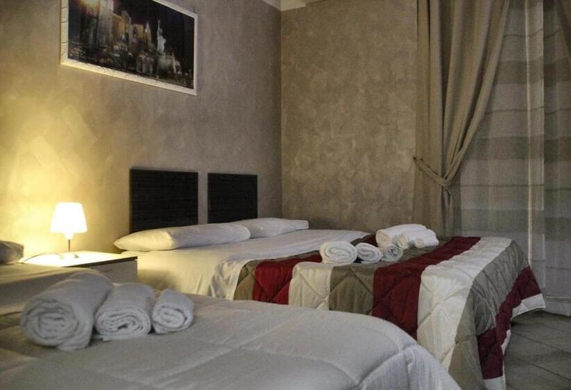 آپارتمان 1 خوابه با بالکن, Chiaia Relax