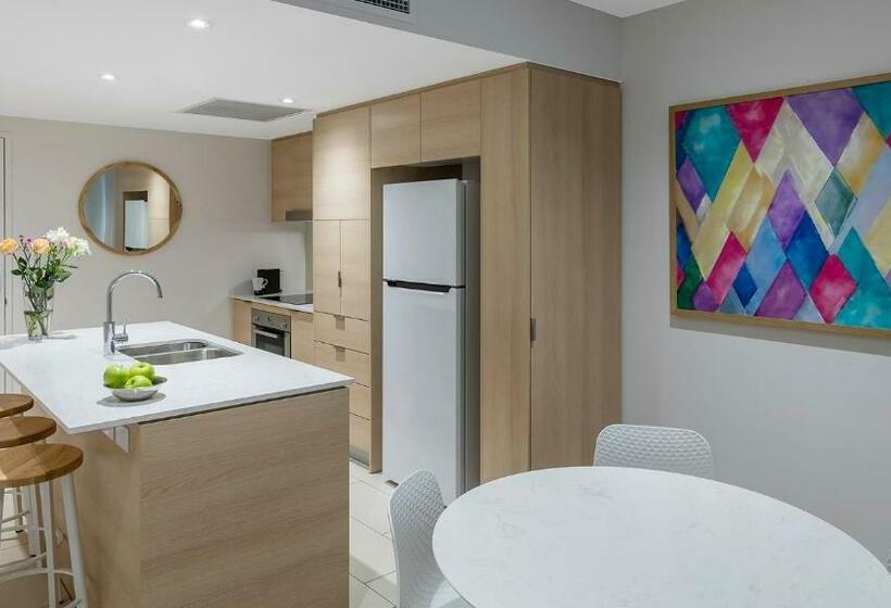 סוויטה נוף לים, Avani Broadbeach Residences