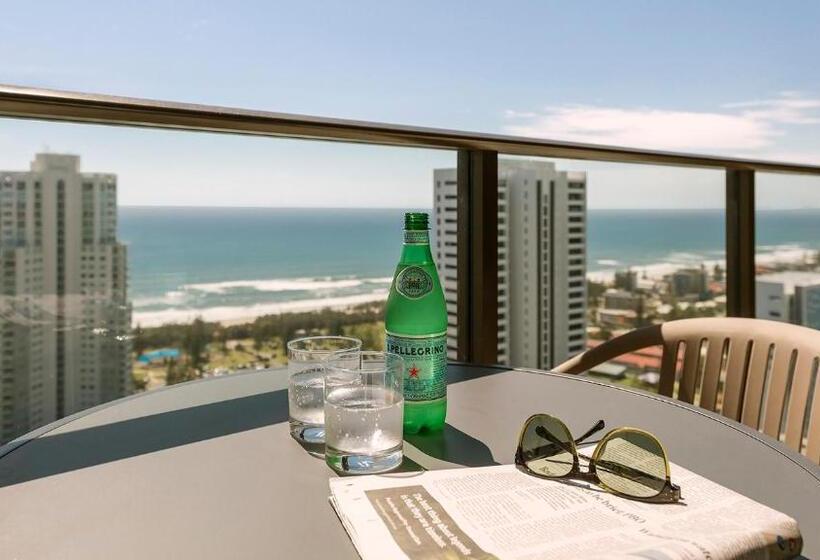 סוויטת פרמיום עם נוף לים, Avani Broadbeach Residences