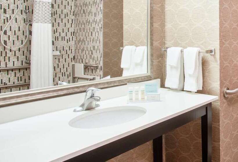 标准间, Hampton Inn & Suites By Hilton Warrington Horsham