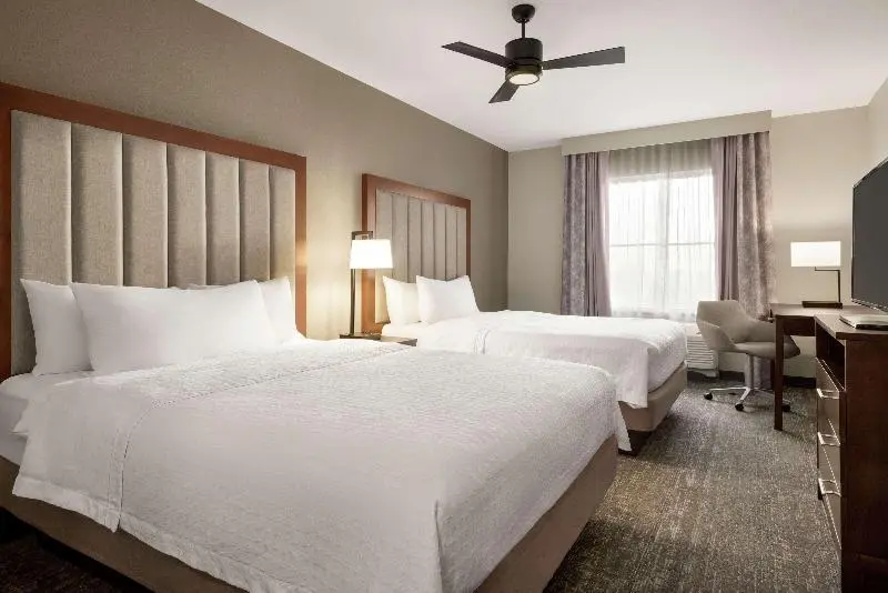 Standard Room King Bed Adapted for people with reduced mobility
