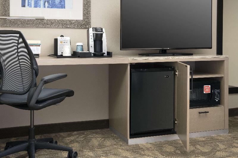 اتاق استاندارد با تخت بزرگ برای معلولان, Hilton Garden Inn San Antonio Downtown Riverwalk