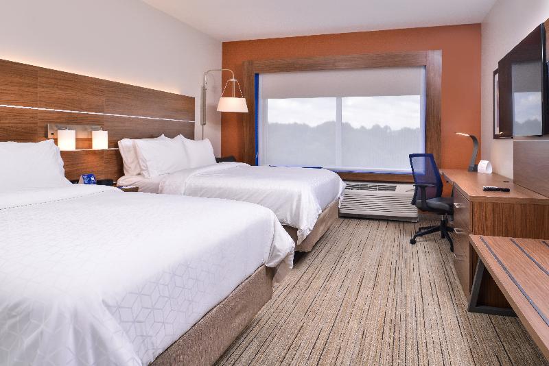 Номер Стандарт, Holiday Inn Express & Suites Farmville, An Ihg