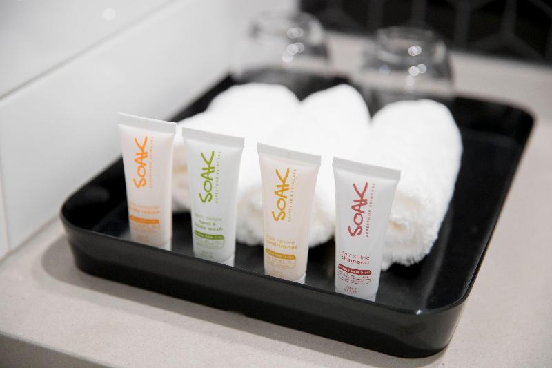 חדר סטנדרט עם מיטת קינג, Holiday Inn Sydney St Marys, An Ihg