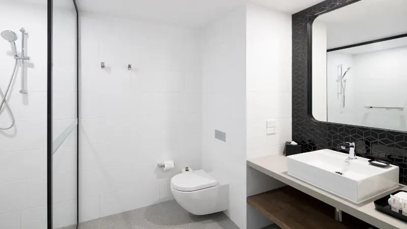キングサイズベッドのスタンダードルーム, Holiday Inn Sydney St Marys, An Ihg