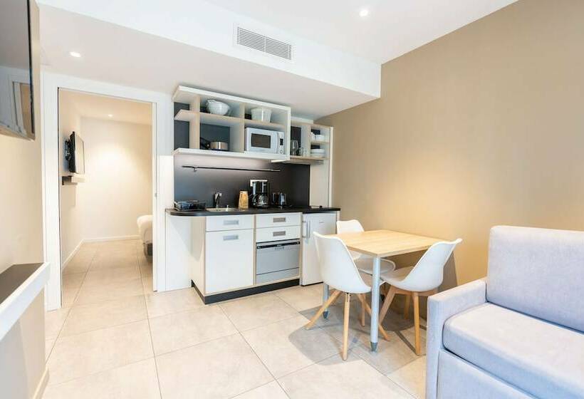 이그제큐티브 스튜디오, Kyriad Résidence Cabriès   Plan De Campagne