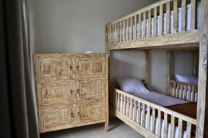 מיטה בחדר משותף, Kayuma House Canggu