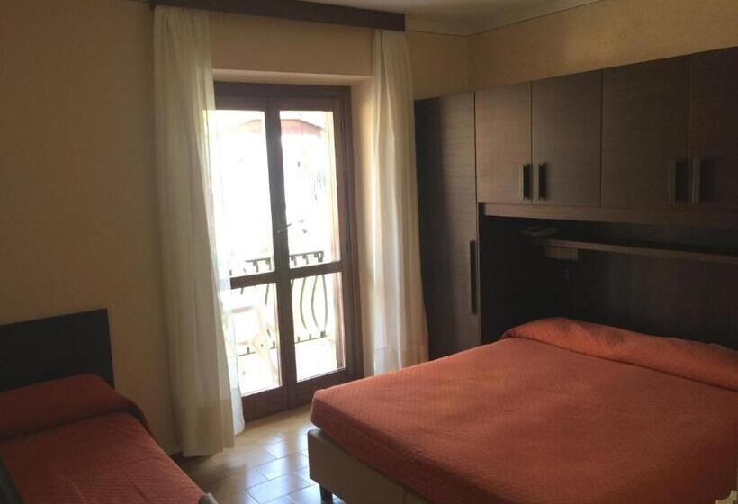 غرفة قياسية مطلة على الجبل, Bellavista