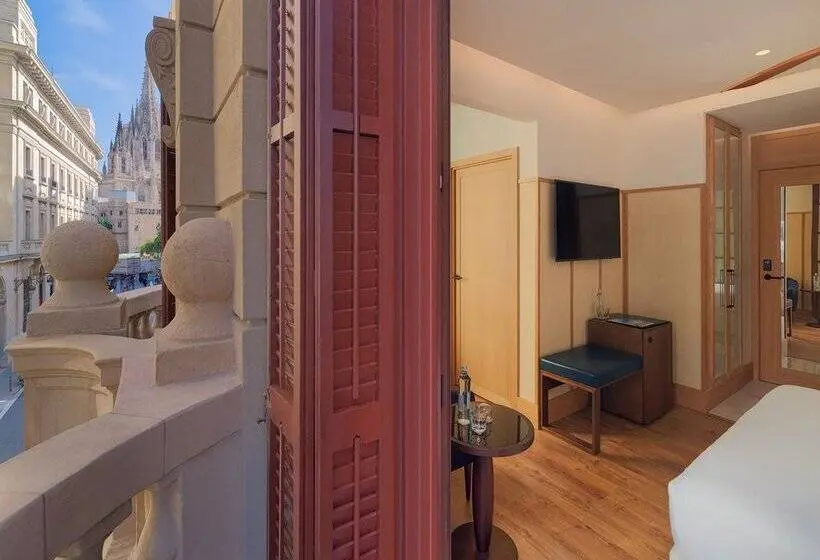Classic Room with Views