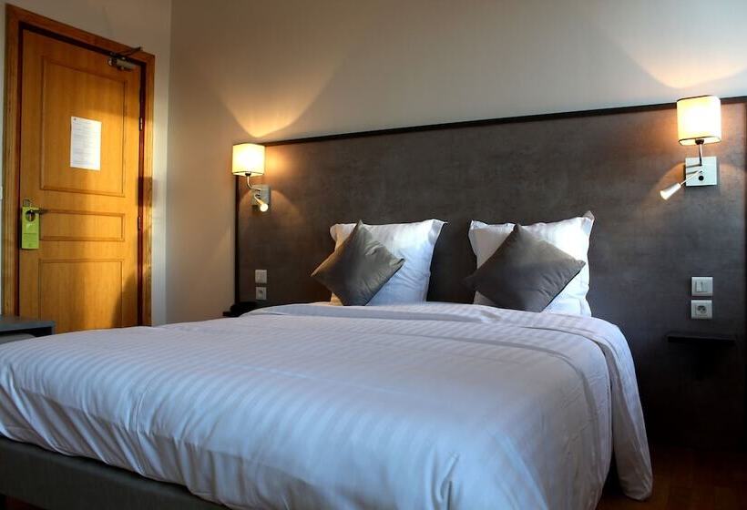 غرفة قياسية, Logis Le Grand