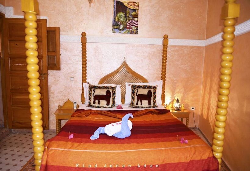 اتاق استاندارد سه نفره, Riad Jenan Adam