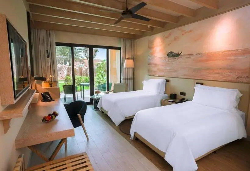 اتاق استاندارد با چشم‌انداز باغ, Saadiyat Rotana Resort And Villas